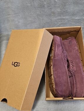 UGG Women's Plum Plush Shearling Slip-On Slippers